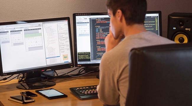 Học thiết kế web có khó không?